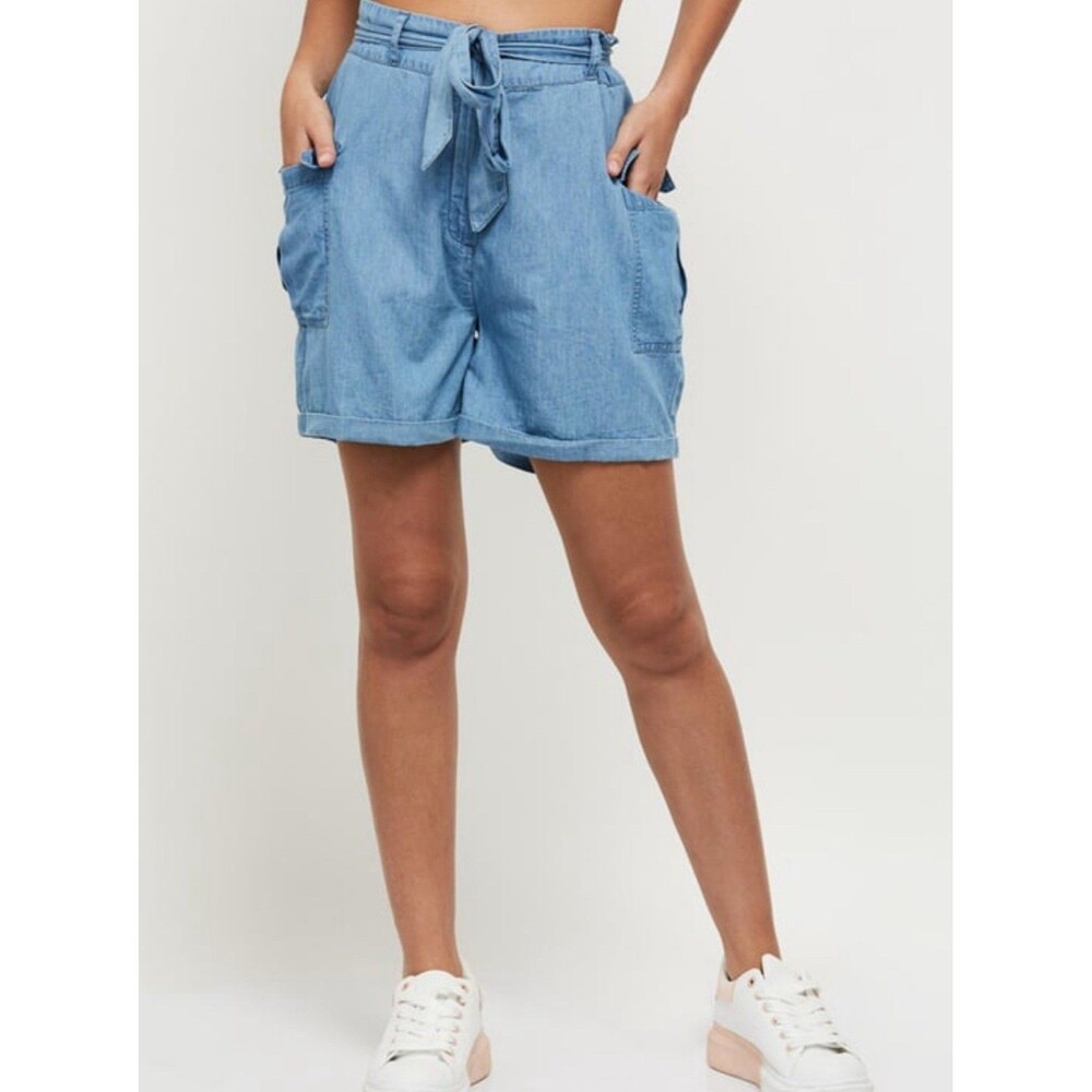 Blue Cargo Shorts, Relaxed Fit Mid Thigh Length Size 28 NWT